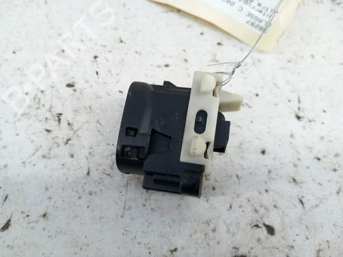 Right rear window switch MERCEDES-BENZ C-CLASS (W203) C 220 CDI (203.006) | BP28743068I28