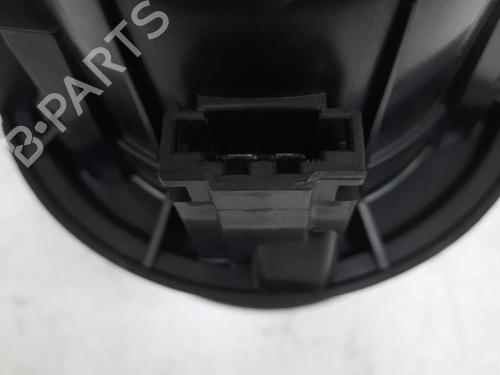 Used Heater blower motor CITROËN DS3 (SA_) 1.6 VTi 120 (120 hp) 28763165