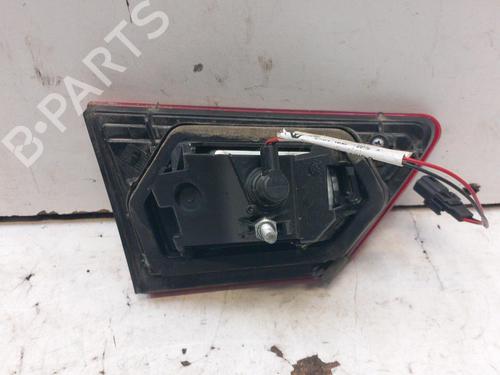 right-tailgate-light-renault-clio-iv-bh_-2012-2013-2014-2015-2016-2017-2018-2019-2020-2021-28756128 main image