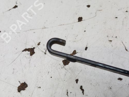 Used Rear windshield wiper arm Rear windshield wiper arm 28766880 28766880