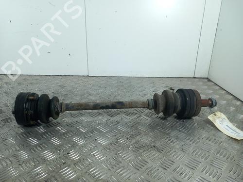 Used Right rear driveshaft Right rear driveshaft MERCEDES-BENZ C-CLASS (W202) C 180 (202.018) (122 hp) 29126556 29126556