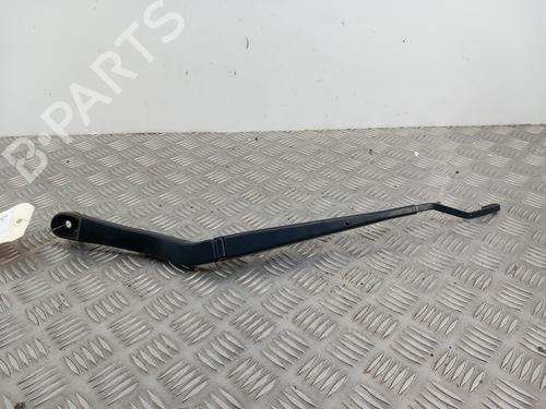 Used Front windshield wiper arm OPEL INSIGNIA A Sports Tourer (G09) 2.0 CDTI 4x4 (35) (160 hp) 28741915