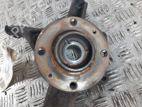 Used Right front steering knuckle PEUGEOT 3008 I MPV (0U_) 1.6 HDi (114 hp) 30148885