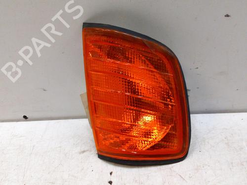 Used Left front indicator MERCEDES-BENZ 124 Saloon (W124) 250 D (124.125) (94 hp) 28770732