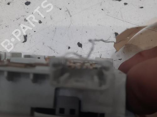 Used Interior roof light RENAULT LAGUNA III Grandtour (KT0/1) 2.0 dCi (KT01, KT08, KT09, KT0K, KT12, KT1D, KT1W) (150 hp) 28794348