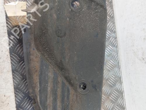 wheel-arch-dacia-sandero-ii-2012-28743037 main image