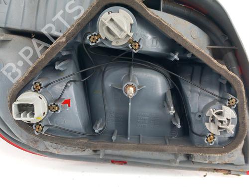 Høyre baklys TOYOTA YARIS (_P1_) 1.3 (NCP10, SCP12_) (86 hp) 28773364