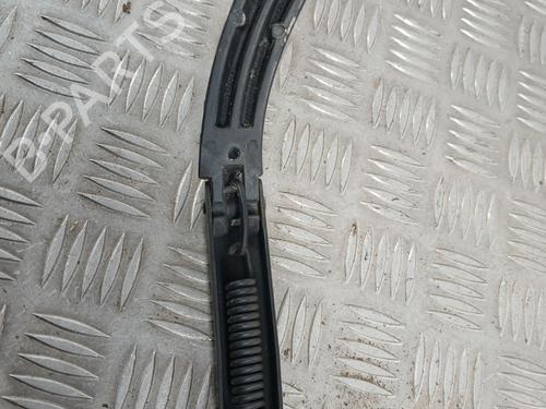 Used Front windshield wiper arm Front windshield wiper arm RENAULT LAGUNA II (BG0/1_) 1.9 dCi (107 hp) 30615190 30615190