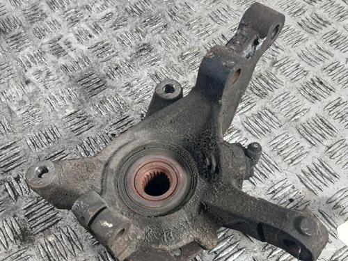 Used Right front steering knuckle Right front steering knuckle 38760516 38760516