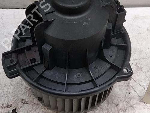 Varmeblæser LAND ROVER RANGE ROVER SPORT I (L320) 2.7 D 4x4 (190 hp) 28764145