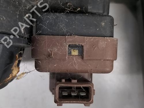 Faro izquierdo PEUGEOT 306 Hatchback (7A, 7C, N3, N5) 1.4 (75 hp) 28762244