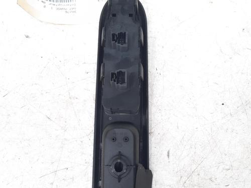 Used Left front window switch PEUGEOT 407 (6D_) 2.0 HDi 135 (6DRHRH, 6DRHRE, 6DRHRG, 6DRHRJ) (136 hp) 28751973