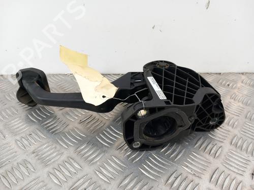 Used Clutch pedal Clutch pedal VW TOURAN (1T1, 1T2) 1.9 TDI (105 hp) 32284034 32284034