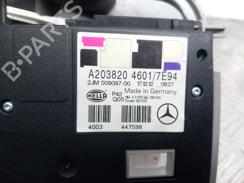 Plafonier Plafonier MERCEDES-BENZ C-CLASS Coupe (CL203) C 220 CDI (203.708) (150 hp) 28781978 28781978