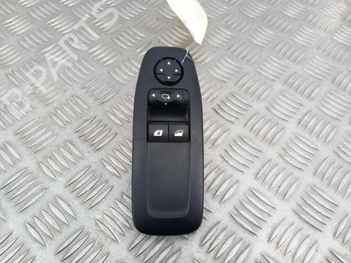 Used Left front window switch Left front window switch PEUGEOT 208 I (CA_, CC_) 1.4 HDi (68 hp) 28782911 28782911