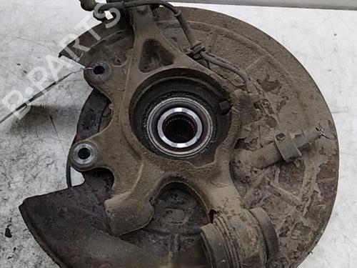 Used Left rear steering knuckle LAND ROVER RANGE ROVER SPORT I (L320) 2.7 D 4x4 (190 hp) 28764147