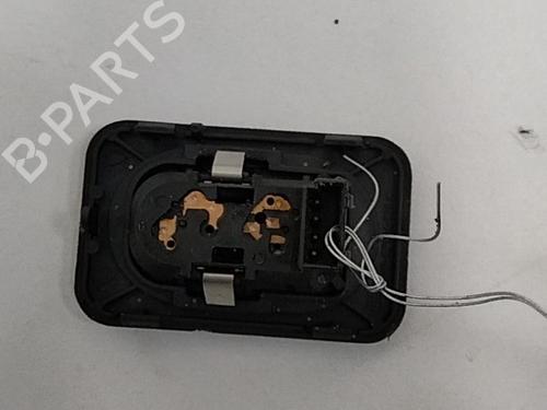 Interrupteur de vitre avant droite OPEL MERIVA A MPV (X03) 1.8 (E75) (125 hp) 28758351