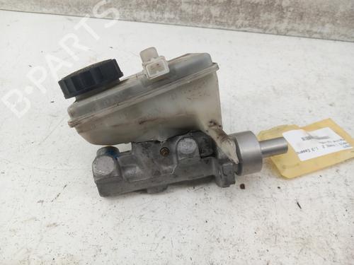 Used Brake master cylinder Brake master cylinder TOYOTA YARIS (_P1_) 1.3 (SCP12_, SCP13_, SCP12R, SCP13R) (87 hp) 28734832 28734832