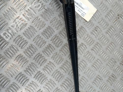 front-windshield-wiper-arm-toyota-verso-_r2_-2009-2010-2011-2012-2013-2014-2015-2016-2017-2018-34375187 main image