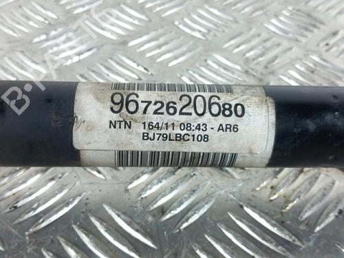 Used Right front driveshaft CITROËN C3 II (SC_) 1.4 (73 hp) 28761593