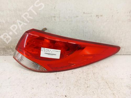 Used Right taillight Right taillight 28740380 28740380