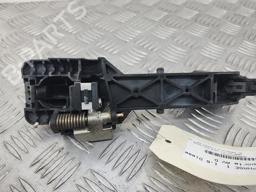 front-right-exterior-door-handle-kia-ceed-hatchback-ed-2006-2007-2008-2009-2010-2011-2012-28779370 main image