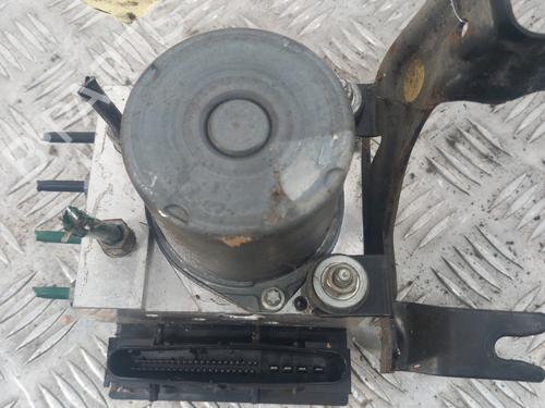 Used ABS pump RENAULT CLIO III Grandtour (KR0/1_) 1.2 16V (KR0P) (101 hp) 28783103