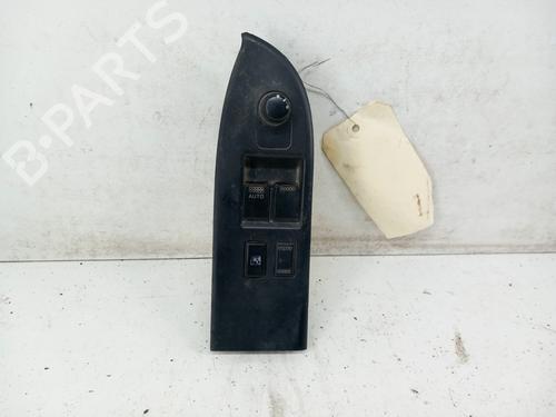 Used Left front window switch SUZUKI GRAND VITARA II (JT, TE, TD) 1.9 DDiS All-wheel Drive (JT419, TD44, JB419WD, JB419XD,... (129 hp) 28782700