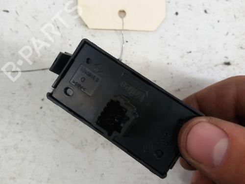 Used Warning switch Warning switch RENAULT TWINGO III (BCM_, BCA_) 1.0 SCe 70 (BCMB) (69 hp) 28733963 28733963