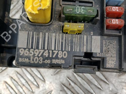 Used Fuse box Fuse box CITROËN C3 I (FC_, FN_) 1.4 HDi (68 hp) 32729020 32729020