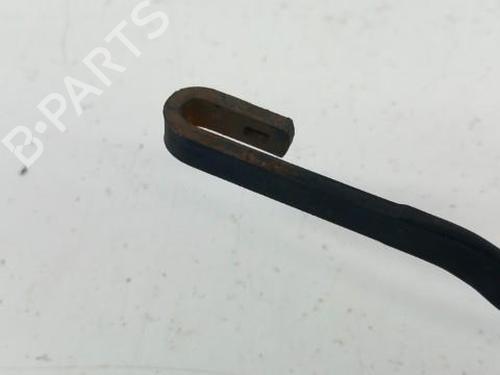 Front windshield wiper arm HYUNDAI i20 I (PB, PBT) 1.4 CRDi | BP28784251C143 