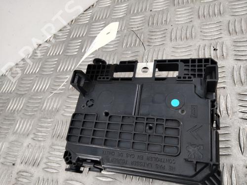Fuse box CITROËN C3 Picasso (SH_) 1.6 HDI 90 | BP28742011E1