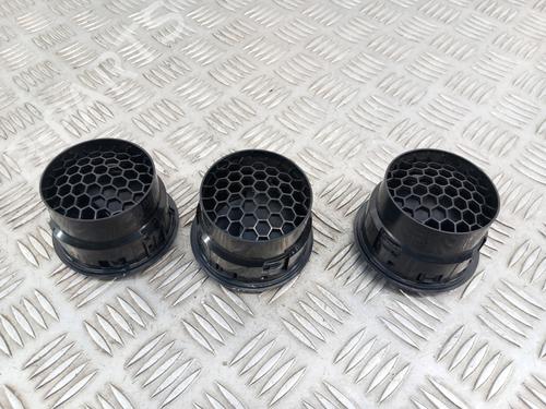 air-vent-dacia-duster-hm_-2017-29569198 main image