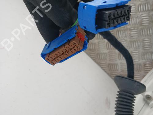Tür links vorne für Tür links vorne 36696902 36696902