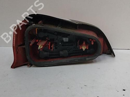 Used Right taillight PEUGEOT 106 II (1A_, 1C_) 1.4 i (75 hp) 28747718