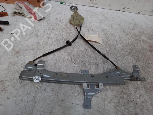 Rudehejsemekanisme Højre bagtil RENAULT MEGANE III Hatchback (BZ0/1_, B3_) 1.5 dCi (BZ09, BZ0D, BZ1W, BZ29, BZ14) (110 hp) 28763405