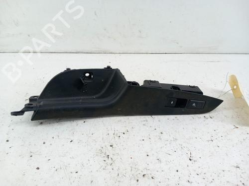 Used Left rear window switch HYUNDAI TUCSON (TL, TLE) 1.7 CRDi (116 hp) 28737481