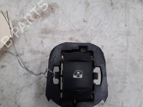 Used Right front window switch RENAULT LAGUNA II Grandtour (KG0/1_) 2.0 dCi (KG1S) (173 hp) 28752907