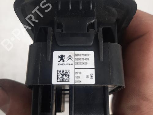 Used Left front window switch CITROËN C3 II (SC_) 1.4 HDi 70 (SC8HZC, SC8HR0, SC8HP4) (68 hp) 28790917