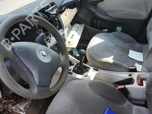 Brukte deler til FIAT STILO Multi Wagon (192_)  1.9 JTD  4417246