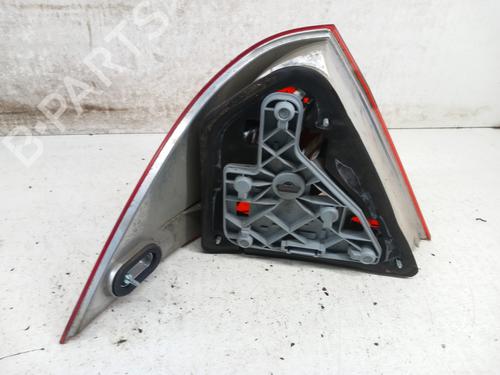 right-taillight-mercedes-benz-c-class-w203-2000-2001-2002-2003-2004-2005-2006-2007-28737431 main image