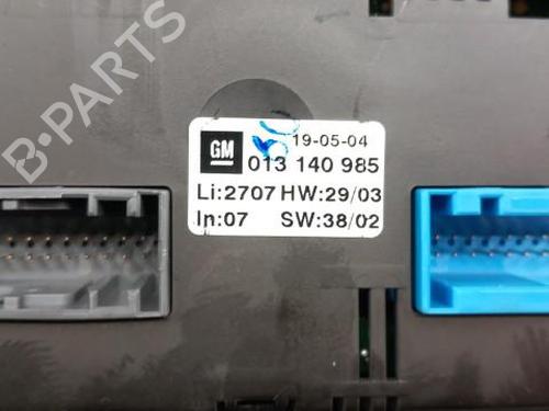 Airco bedieningspaneel OPEL ZAFIRA A MPV (T98) 2.2 DTI 16V (F75) (125 hp) 28784189