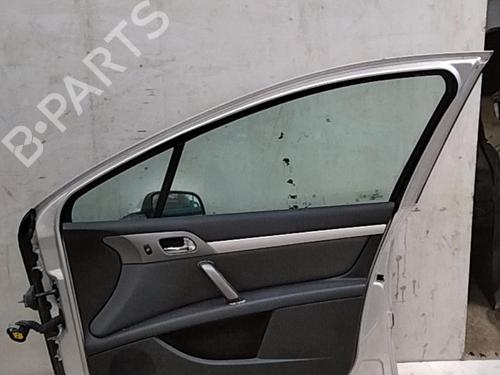 Used Right front door Right front door PEUGEOT 407 (6D_) 1.8 (6D6FZB) (116 hp) 28752320 28752320