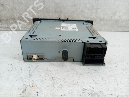 Used Radio Radio RENAULT MEGANE III Grandtour (KZ0/1) 1.5 dCi (KZ09, KZ0D, KZ1G, KZ29, KZ14, KZ1W, KZ10, KZ1F,... (110 hp) 28734713 28734713