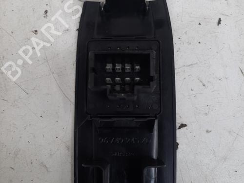 Used Left front window switch PEUGEOT 208 I (CA_, CC_) 1.4 HDi (68 hp) 28776322