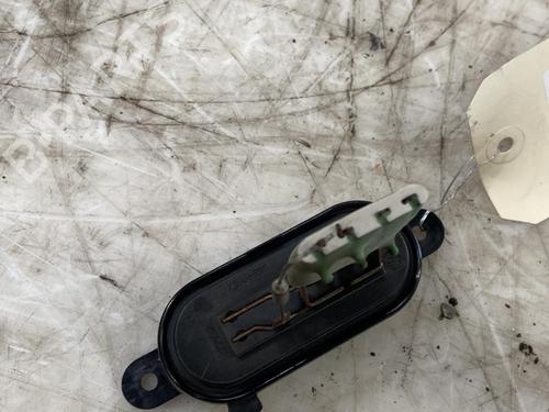 Used Heater resistor DACIA DOKKER MPV (KE_) 1.5 dCi / Blue dCi 75 (KEAJ, KEAH, KEJW) (75 hp) 28769655