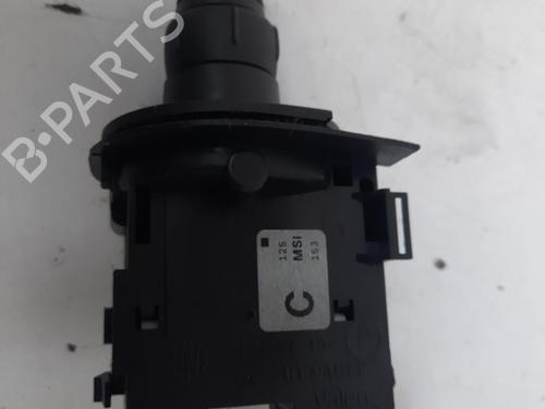 Used Switch Switch RENAULT SCÉNIC II (JM0/1_) 1.9 dCi (JM0G, JM12, JM1G, JM2C) (120 hp) 28769680 28769680