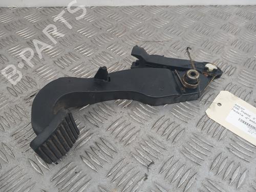 Used Clutch pedal PEUGEOT 206 Hatchback (2A/C) 1.1 i (60 hp) 31993709