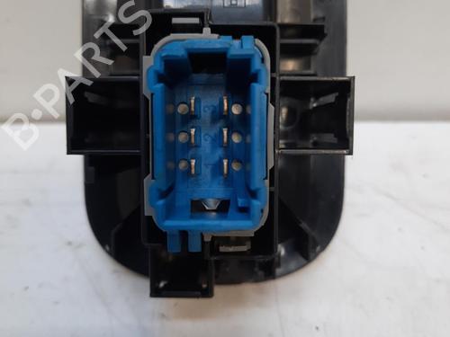 Used Right front window switch Right front window switch RENAULT KANGOO / GRAND KANGOO II (KW0/1_) 1.5 dCi 90 (KW05, KW08, KW0G, KW11) (90 hp) 28759754 28759754