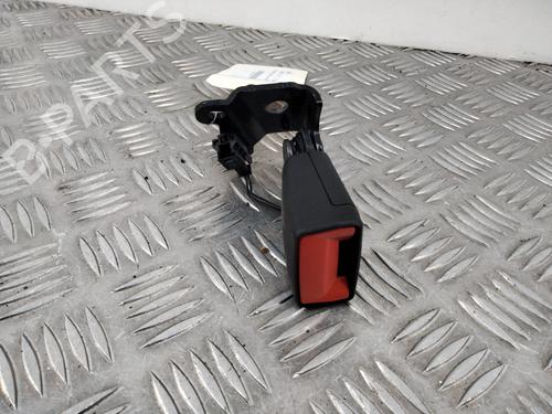 Used Seat buckle MERCEDES-BENZ A-CLASS (W177) A 220 d (177.014) (190 hp) 28737007